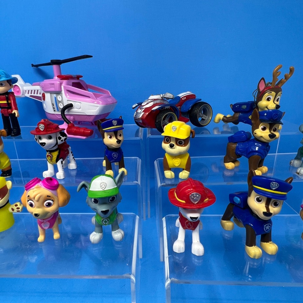 PAW Patrol Toy Figure Lot Mixed Sizes Multicolor Chase Marshall Skye Helicopter